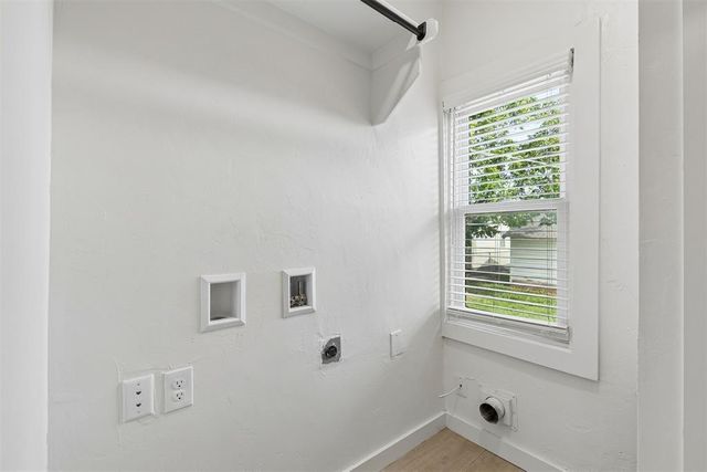 525 NW 27th Street, Oklahoma City, OK 73103