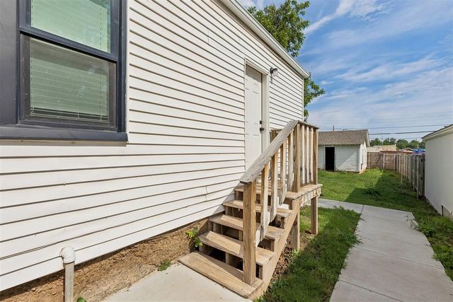 525 NW 27th Street, Oklahoma City, OK 73103