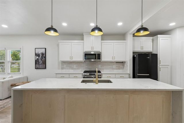 525 NW 27th Street, Oklahoma City, OK 73103