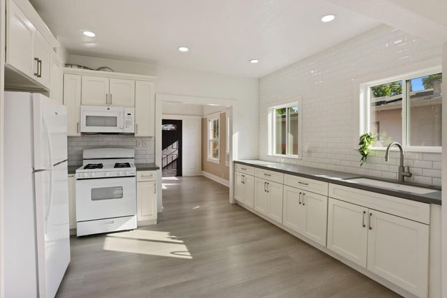 140 E Sonoma Ave, Stockton, CA 95204