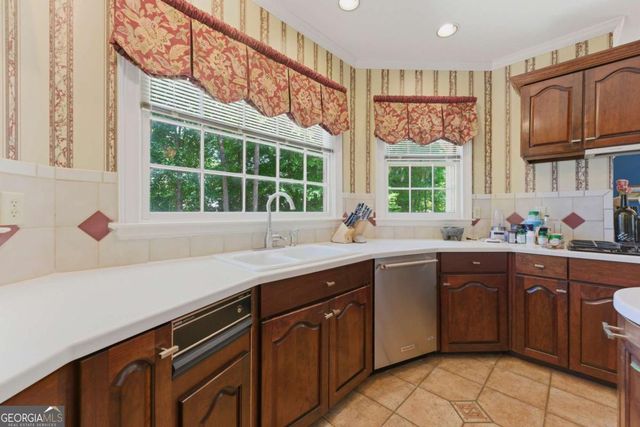 12 Vickwood Court, Marietta, GA 30068