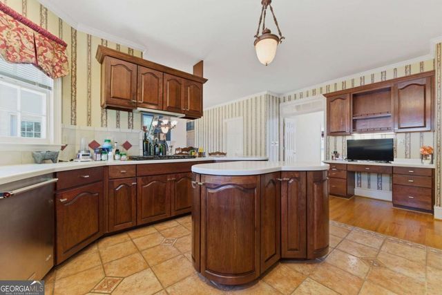 12 Vickwood Court, Marietta, GA 30068