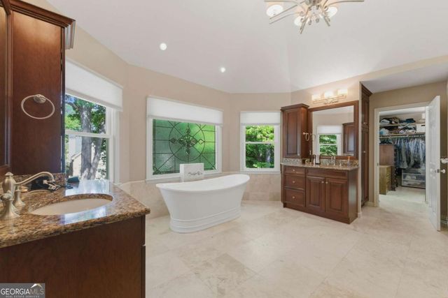 12 Vickwood Court, Marietta, GA 30068