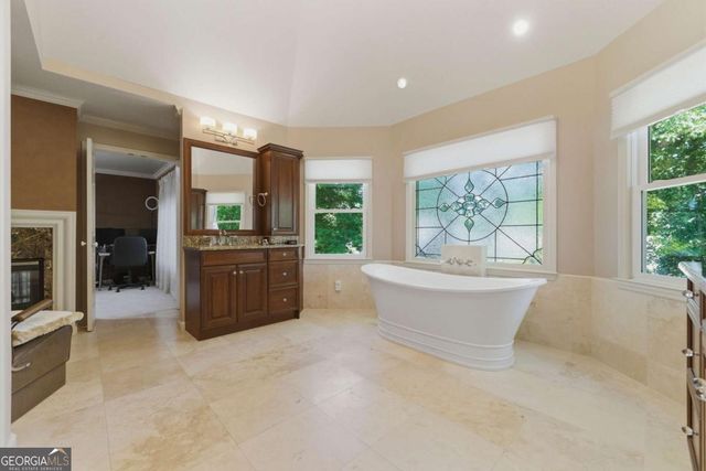 12 Vickwood Court, Marietta, GA 30068
