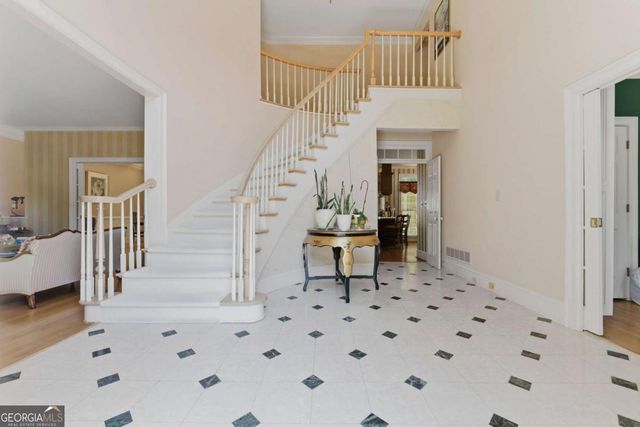 12 Vickwood Court, Marietta, GA 30068