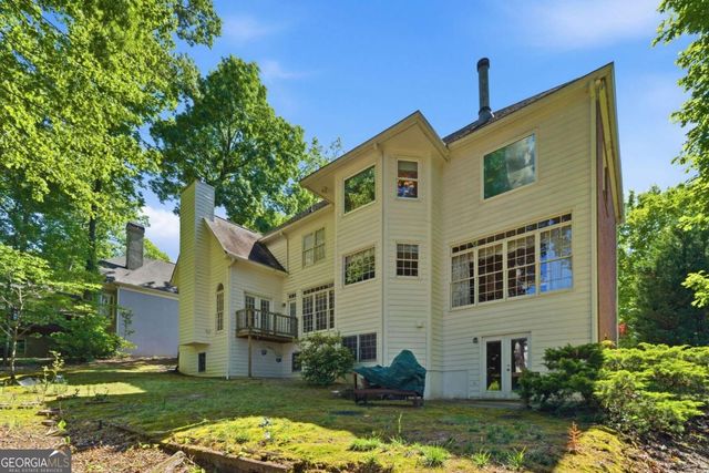 12 Vickwood Court, Marietta, GA 30068