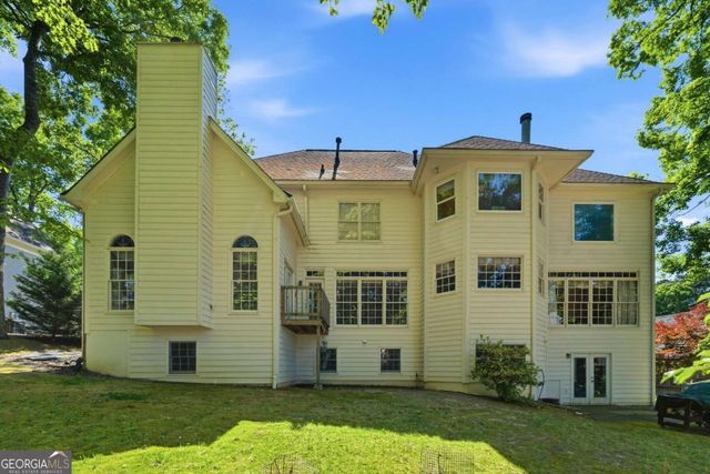 12 Vickwood Court, Marietta, GA 30068