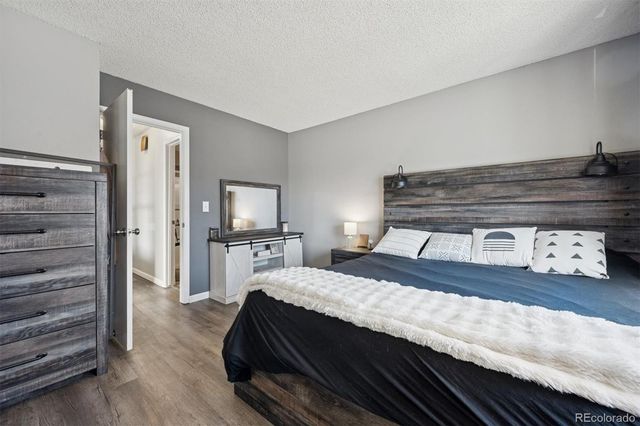 10233 W 80th Drive B, Arvada, CO 80005