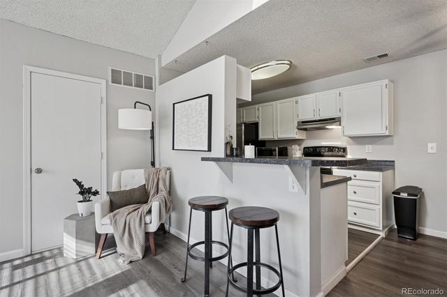 10233 W 80th Drive B, Arvada, CO 80005