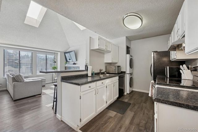 10233 W 80th Drive B, Arvada, CO 80005