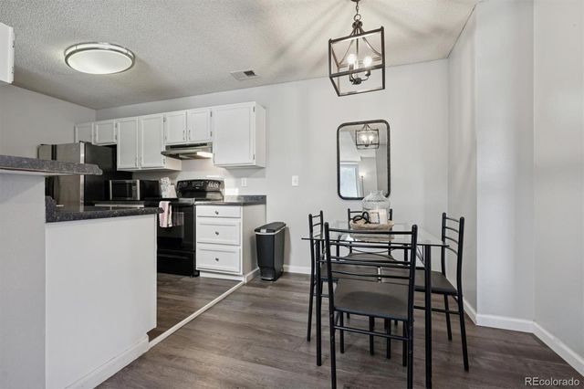 10233 W 80th Drive B, Arvada, CO 80005