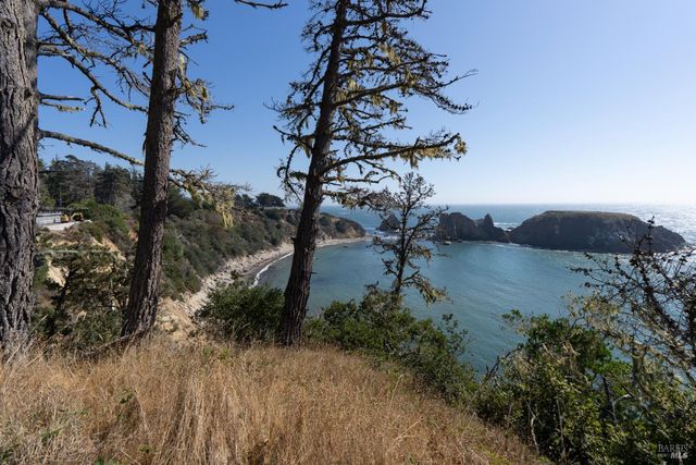 30101 S Hwy 1, Gualala, CA 95445