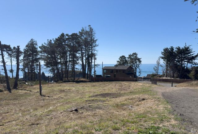 30101 S Hwy 1, Gualala, CA 95445
