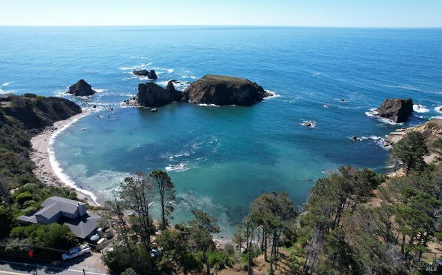 30101 S Hwy 1, Gualala, CA 95445