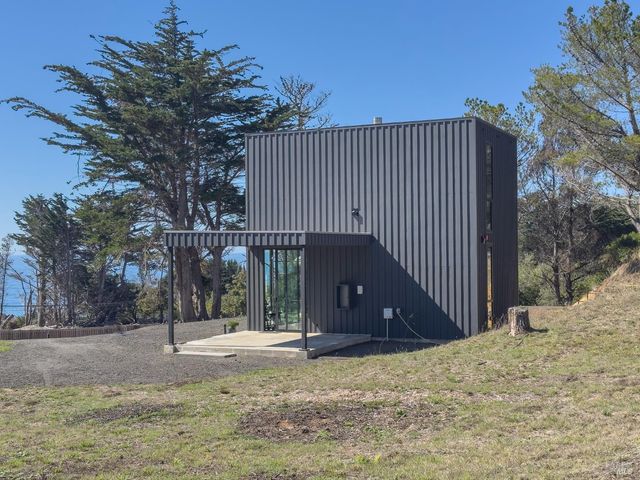 30101 S Hwy 1, Gualala, CA 95445