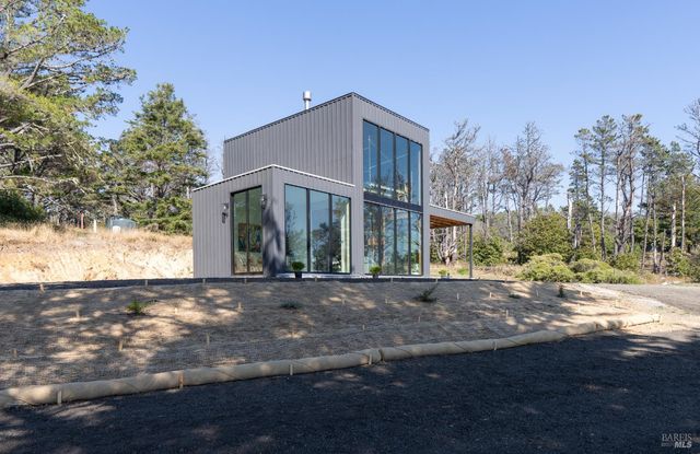 30101 S Hwy 1, Gualala, CA 95445