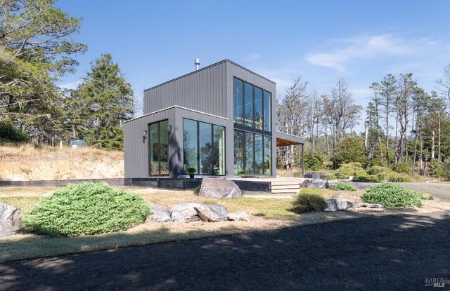 30101 S Hwy 1, Gualala, CA 95445