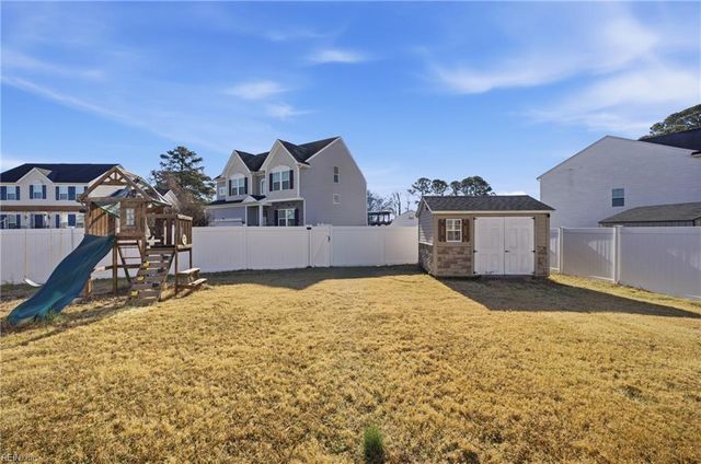 1814 Lotz RD, Hampton, VA 23666