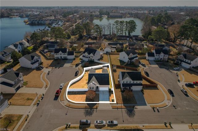 1814 Lotz RD, Hampton, VA 23666