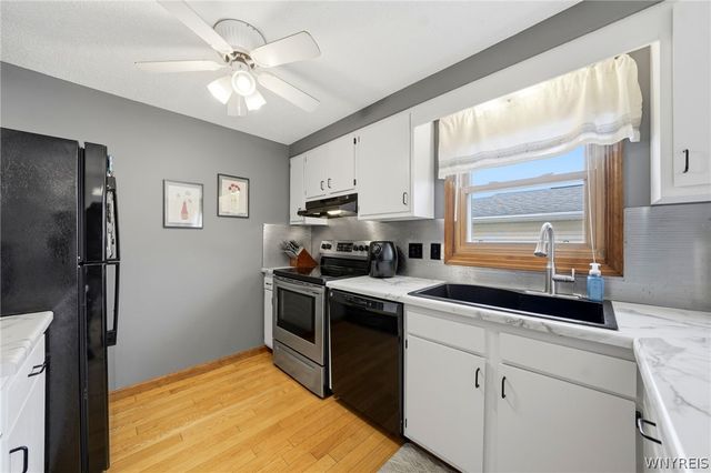 240 Wimbledon Court, West Seneca, NY 14224