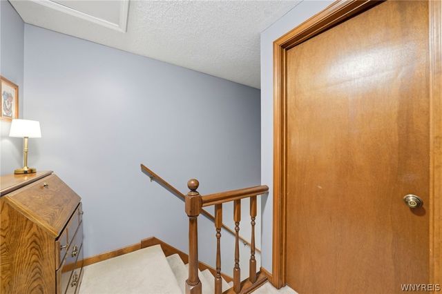 240 Wimbledon Court, West Seneca, NY 14224