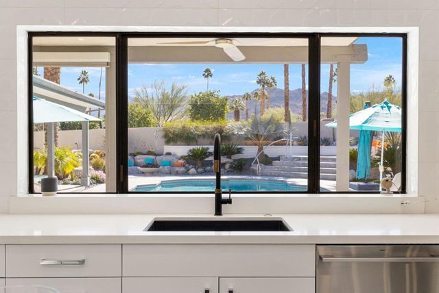 73575 Agave Lane, Palm Desert, CA 92260