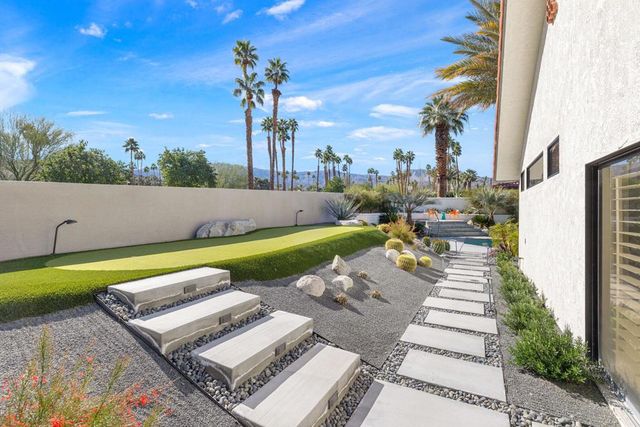 73575 Agave Lane, Palm Desert, CA 92260