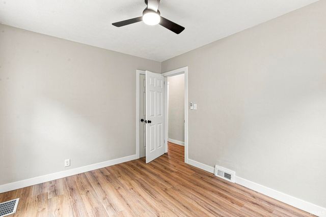 1216 Longfellow Avenue, South Bend, IN 46615
