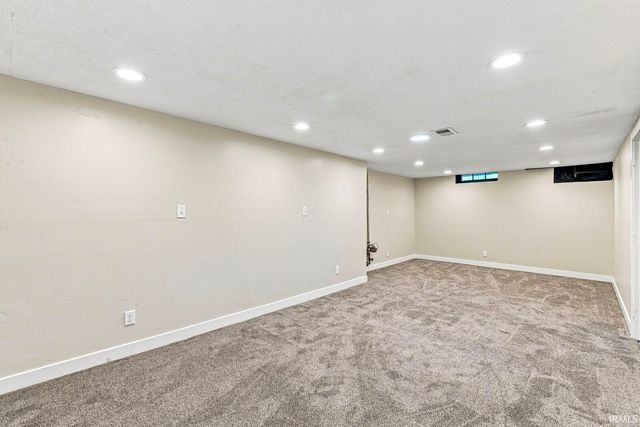 1216 Longfellow Avenue, South Bend, IN 46615
