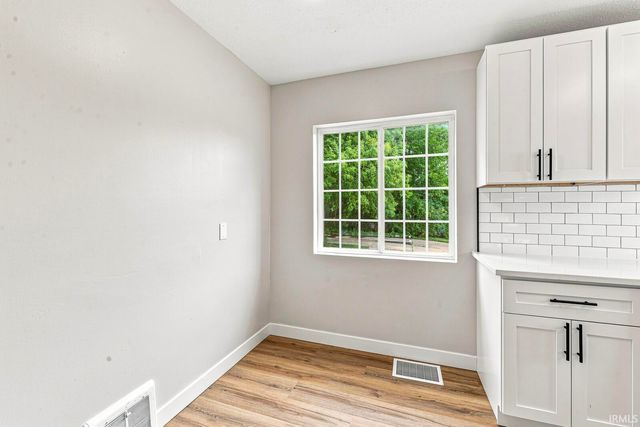 1216 Longfellow Avenue, South Bend, IN 46615