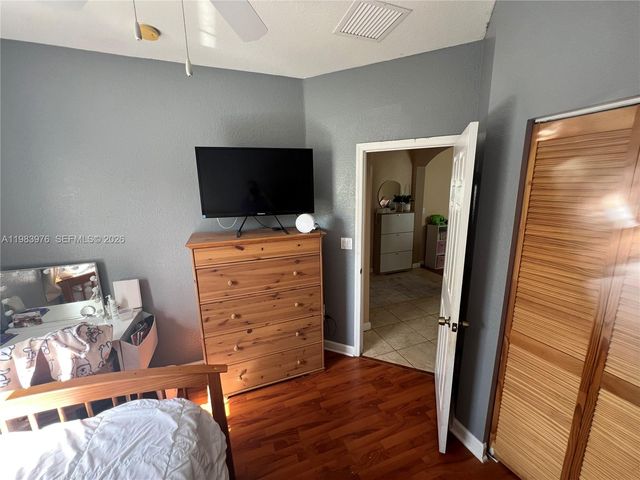 195 NE 36th Ter, Homestead, FL 33033