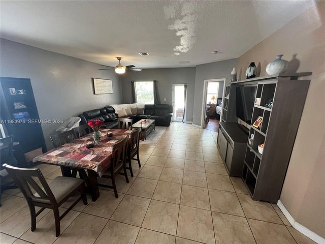 195 NE 36th Ter, Homestead, FL 33033