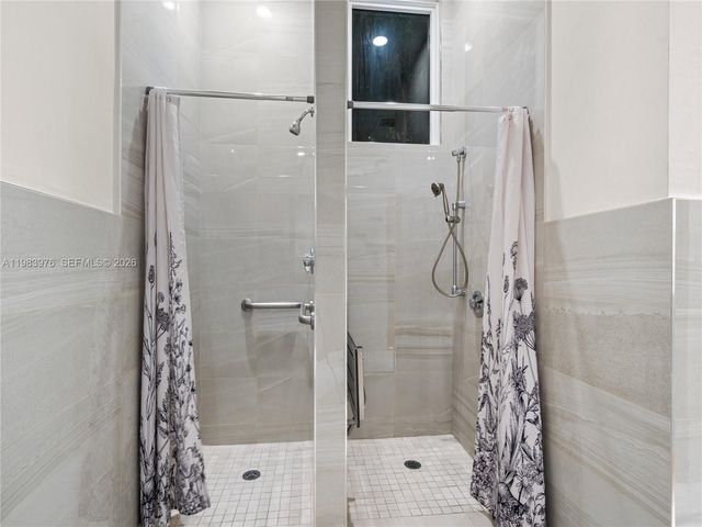 195 NE 36th Ter, Homestead, FL 33033