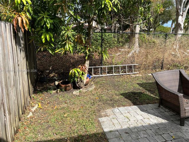 195 NE 36th Ter, Homestead, FL 33033