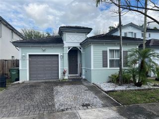 195 NE 36th Ter, Homestead, FL 33033