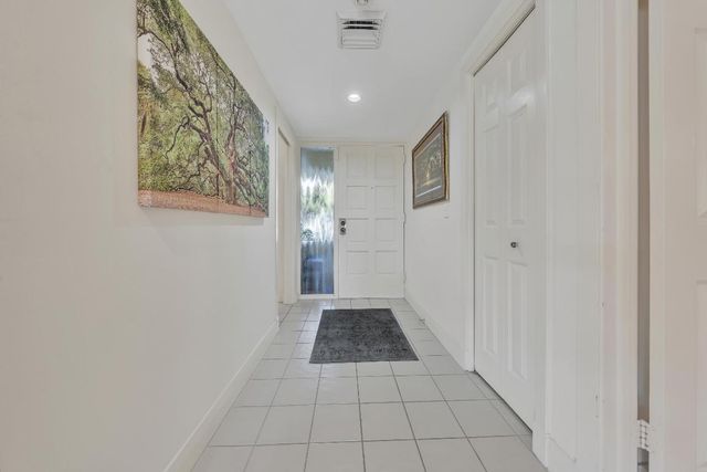 1117 Marine Way E K2r, North Palm Beach, FL 33408