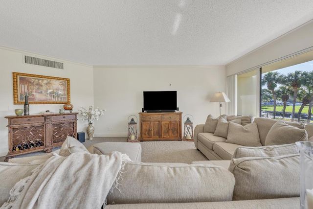 1117 Marine Way E K2r, North Palm Beach, FL 33408