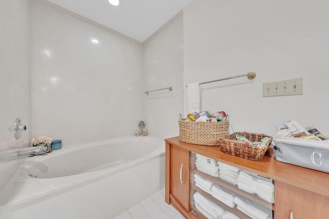 1117 Marine Way E K2r, North Palm Beach, FL 33408