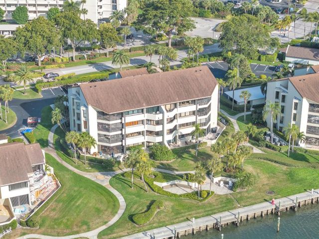 1117 Marine Way E K2r, North Palm Beach, FL 33408