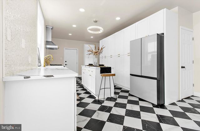 5119 SPRINGFIELD AVE, Philadelphia, PA 19143