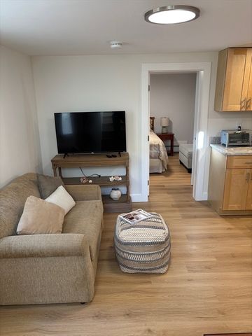 310 B White Oak Trail B, Barnstable, MA 02632