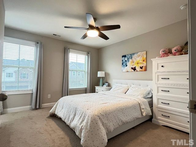 737 Lampwick Lane, Cary, NC 27513