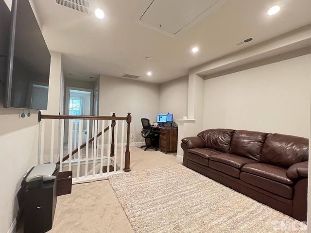 737 Lampwick Lane, Cary, NC 27513