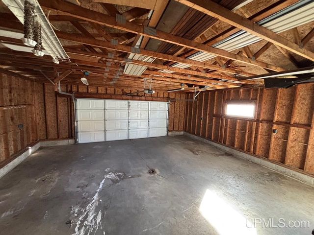 422 Saginaw Street, Norway, MI 49870