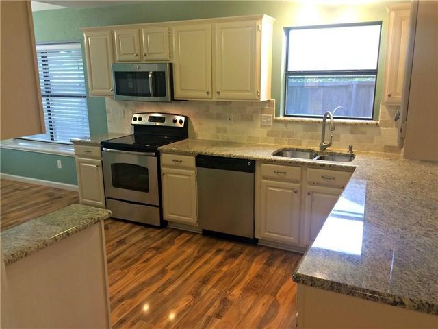 805 Ashford Drive, Coppell, TX 75019