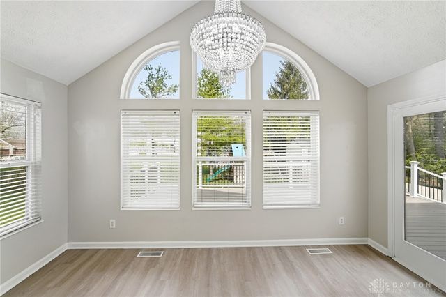 6809 Wintergreen Place, Dayton, OH 45424