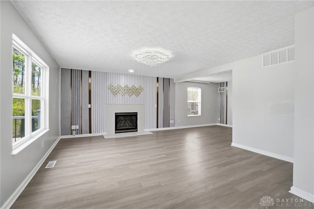 6809 Wintergreen Place, Dayton, OH 45424