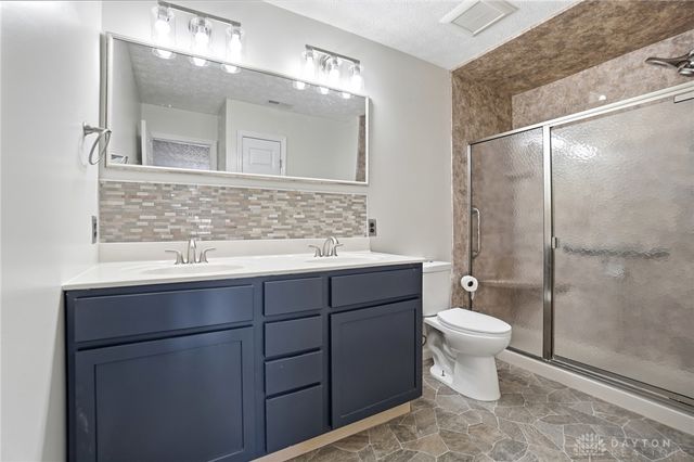 6809 Wintergreen Place, Dayton, OH 45424