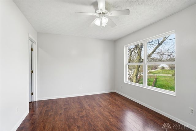 6809 Wintergreen Place, Dayton, OH 45424