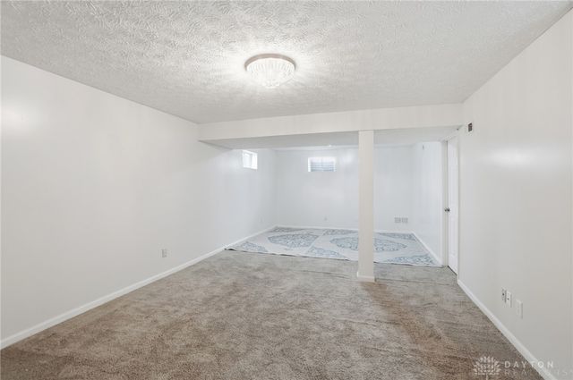 6809 Wintergreen Place, Dayton, OH 45424